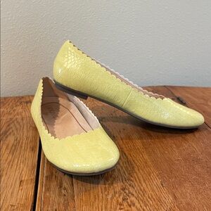 Vionic Julieta Ballet Flats | Yellow Snake Print | Size 6.5 | Orthotic Support